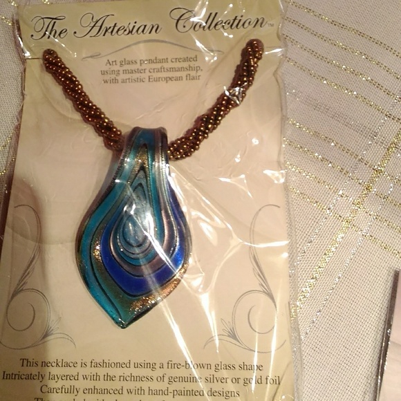 The Artisan Collection Necklace and Earrings NIB! - Picture 2 of 5